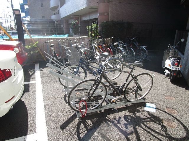 駐車場　★駐輪場★