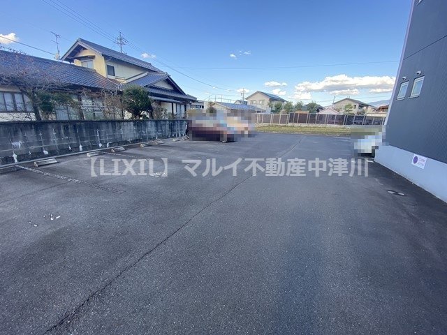 駐車場　セリア中津川店