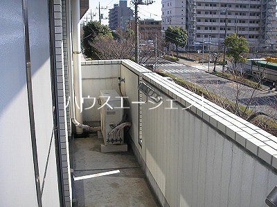 バルコニー　洗濯物も干せます。