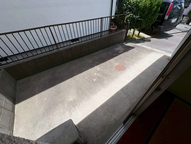 駐車場　マンション服部