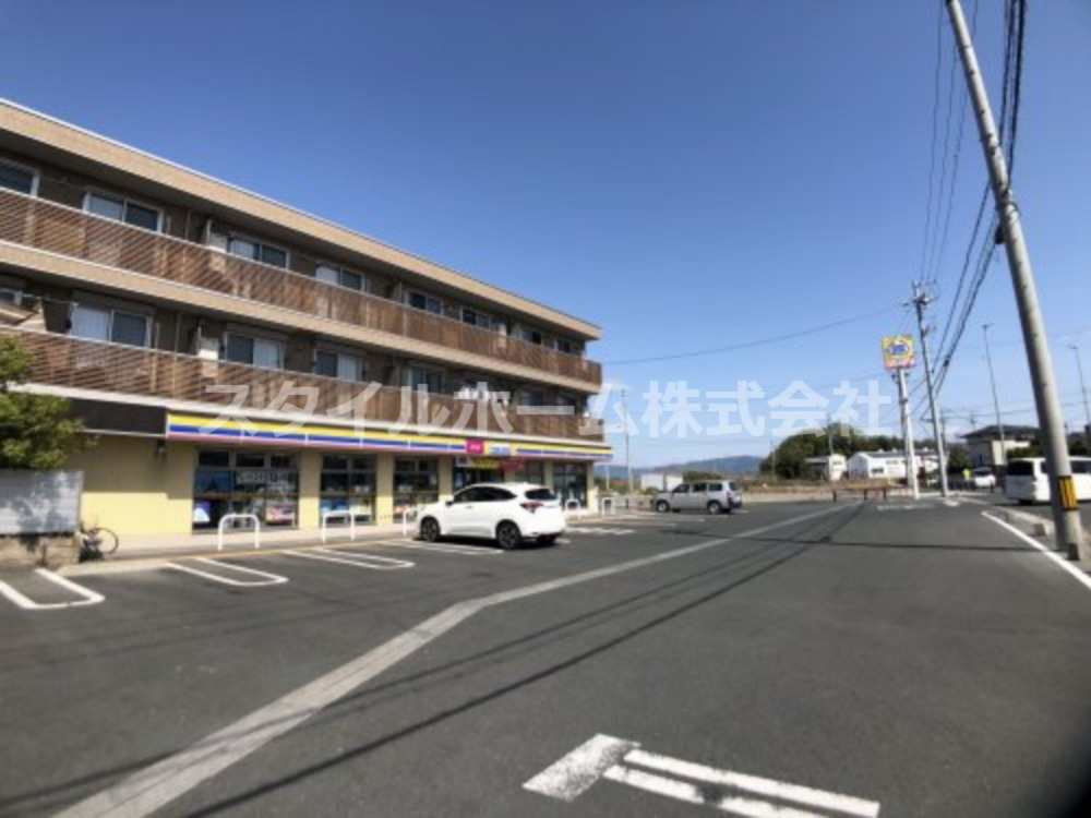 コンビニ　ミニストップ 豊橋牛川町店（コンビニ）まで282m