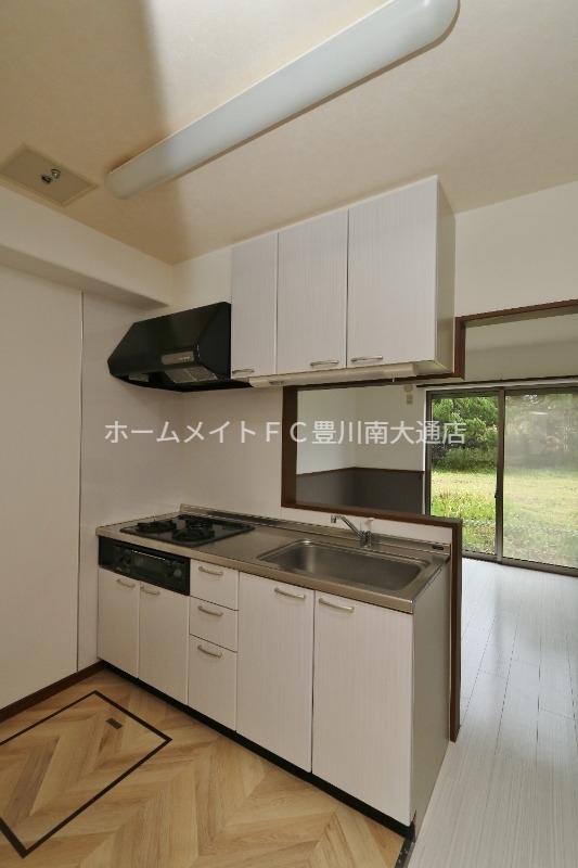 キッチン　同型別部屋写真