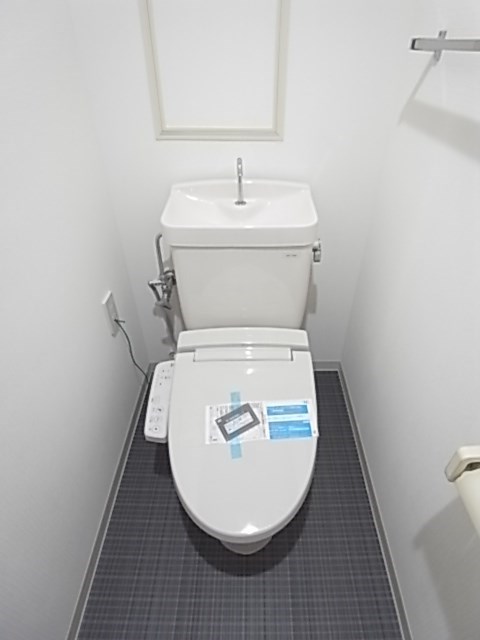 トイレ　コンパクトで使いやすいトイレです