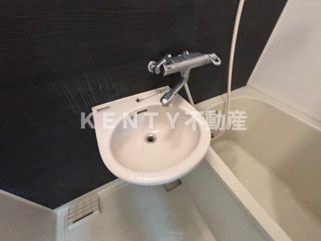 洗面設備　使いやすい洗面所です