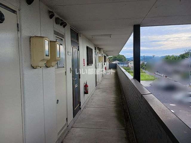 クレストールの外観写真