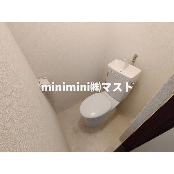 トイレ　別部屋参考写真