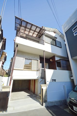 半町4丁目テラスハウスの外観写真