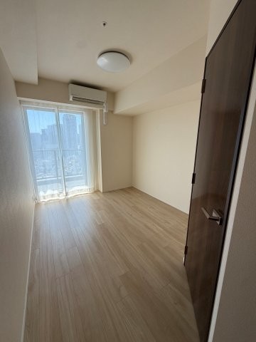 その他　洋室６帖