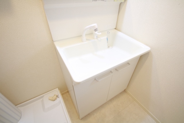 洗面設備　※別室の参考写真の為、現況優先です。
