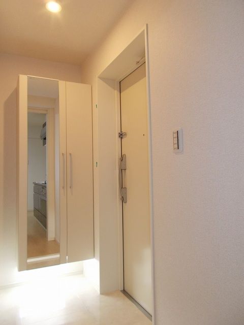 玄関　☆広々とした玄関☆