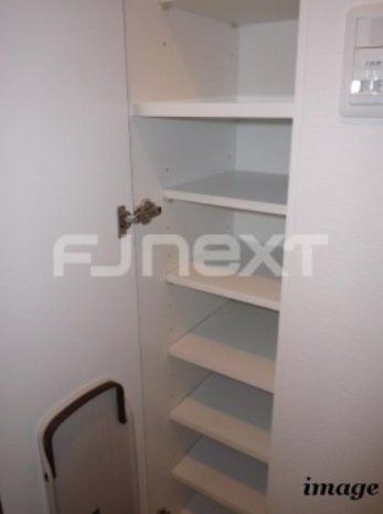 収納　※写真は同タイプの別のお部屋です