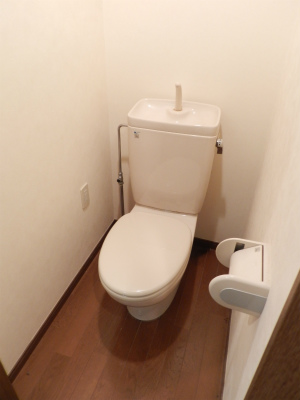 トイレ　※別部屋参考写真