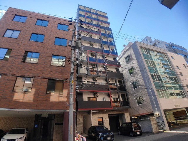 建物外観　札幌市中央区南１条西「スペチアーレプリーモ