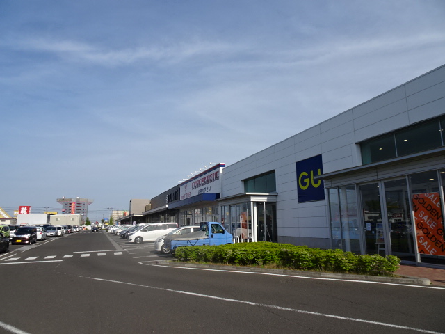 ショッピングセンター　フレスポ 六丁の目南町（ショッピングセンター）まで110m