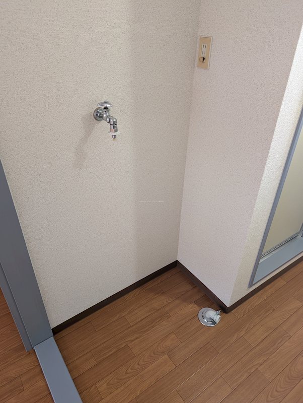 洗面設備　洗濯機置場
