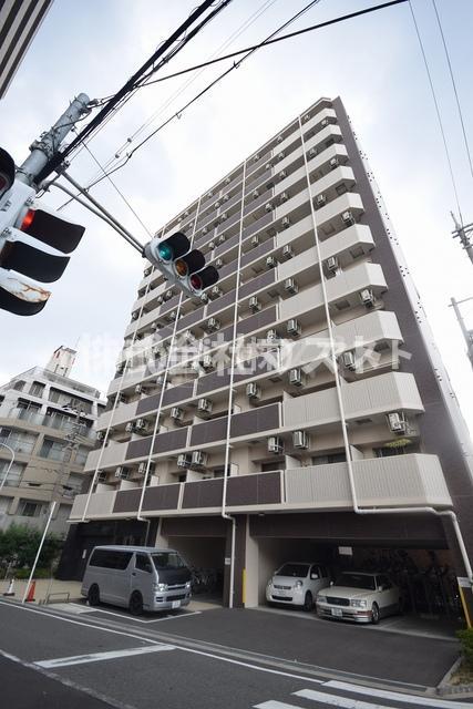 建物外観　高級感溢れる外観