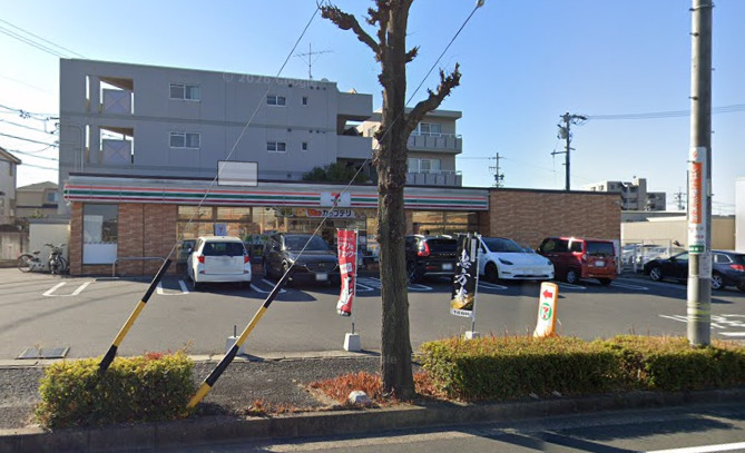 コンビニ　セブンイレブン 名古屋鴻の巣店（コンビニ）まで1014m