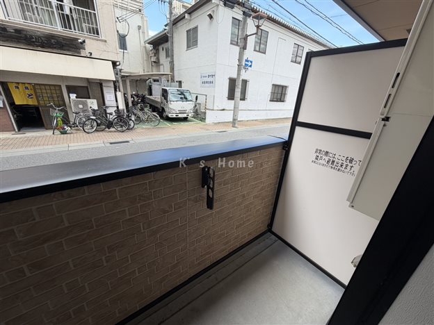 バルコニー