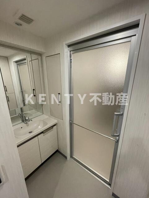 洗面設備　忙しい朝には欠かせない洗面所です