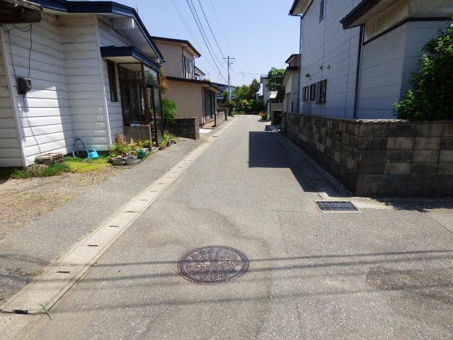 その他　前面道路（その他）まで0m