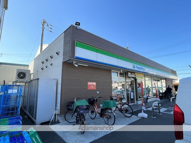 コンビニ　ファミリーマート川之江上分町店（コンビニ）まで793m