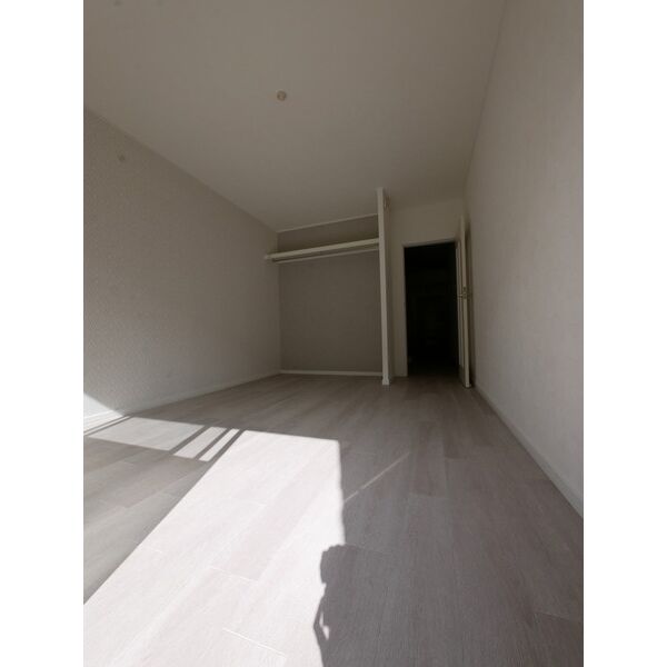 都マンションの居間写真