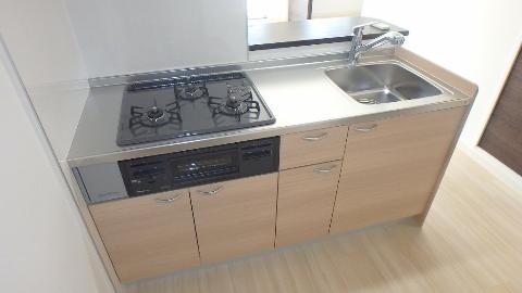 キッチン　３口システムガスキッチン♪
