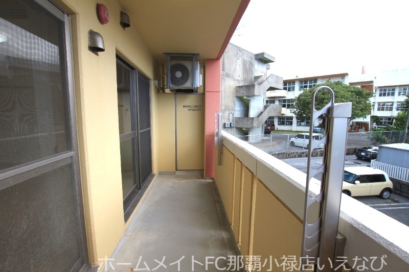 バルコニー　別部屋（現状優先となっております）