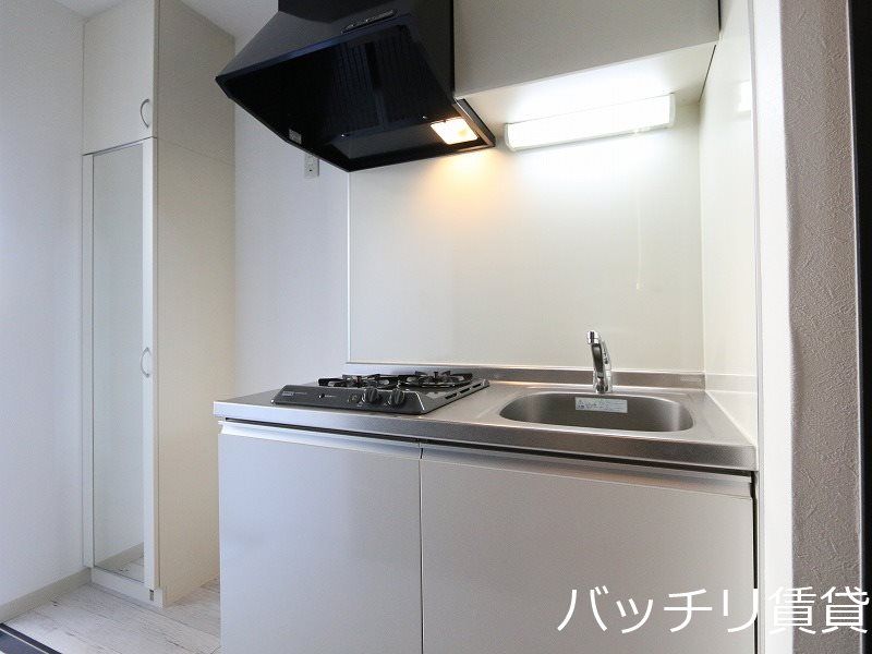 キッチン　同型タイプの為、現状を優先いたします