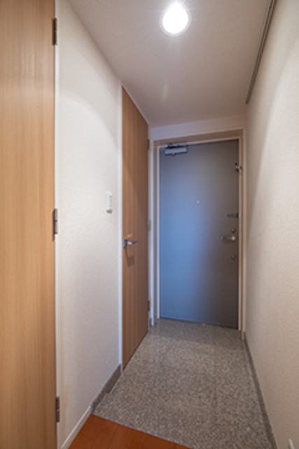 玄関　※写真は同タイプ住戸です。