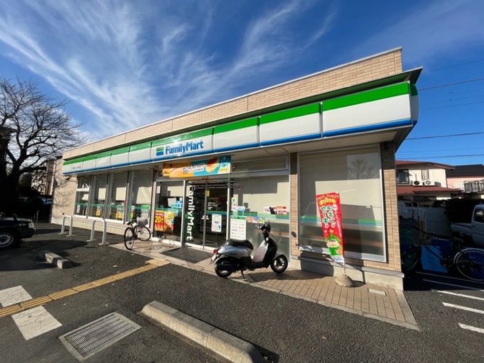 コンビニ　ファミリーマート所沢ニュータウン店（コンビニ）まで620m