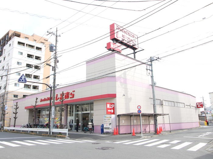 ショッピングセンター　しまむら（ショッピングセンター）まで650m