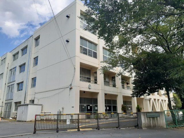 小学校　南志津小学校（小学校）まで2000m