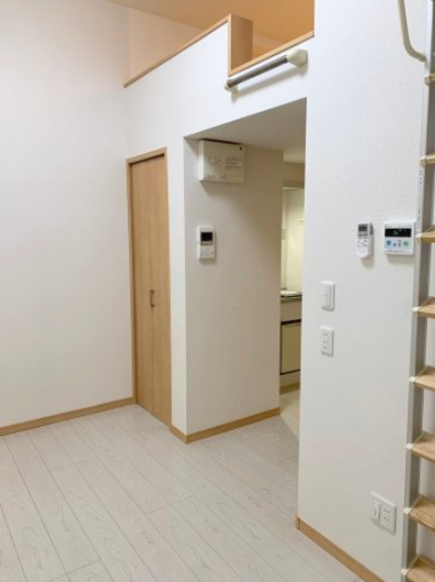 その他部屋・スペース　ロフト付の洋室