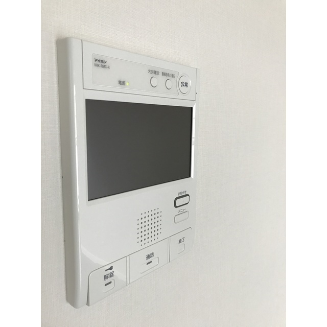 セキュリティ　モニターホンつきオートロック完備