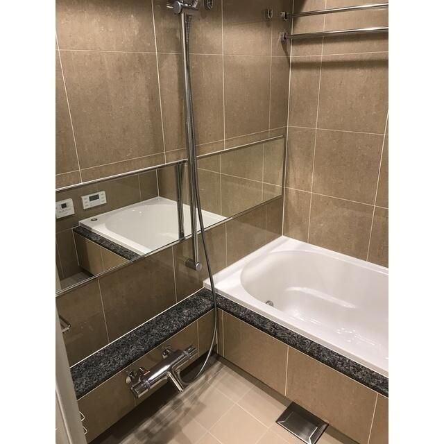 バス・シャワールーム　日々の暮らしに欠かせないお風呂です