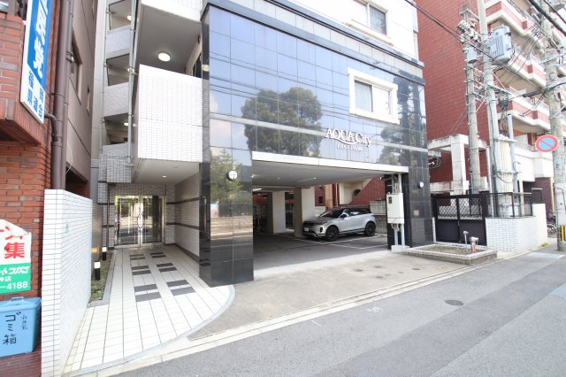 エントランス　毎日通るエントランスはこのようになっています
