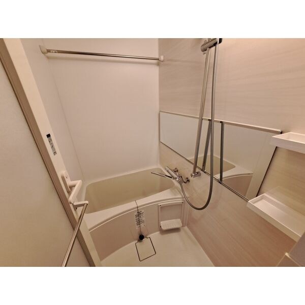 スプランディッド十三本町の風呂写真