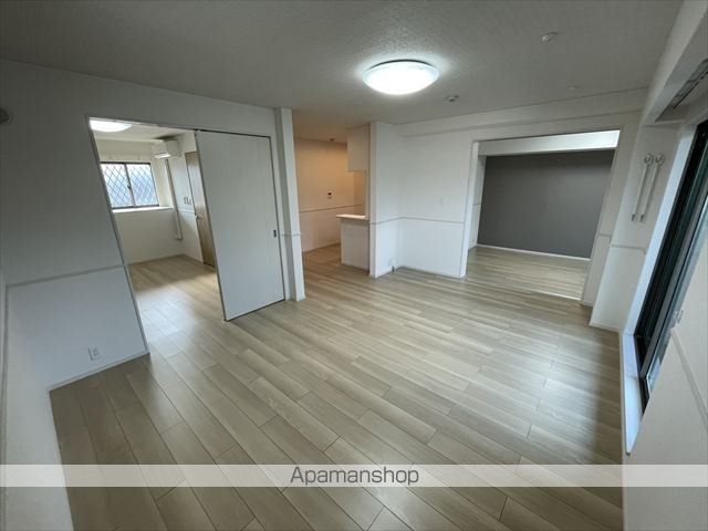 フルール アムールの居間写真