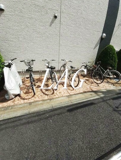その他共有部分　駐輪場になります。