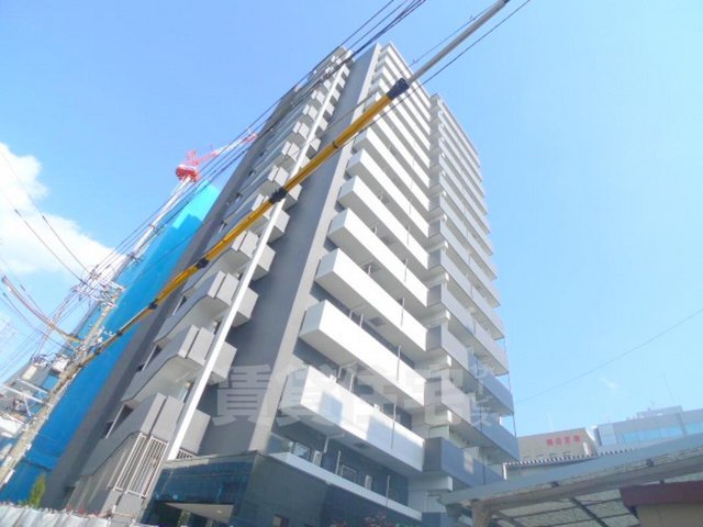 レジュールアッシュPREMIUM TWIN-1の外観写真