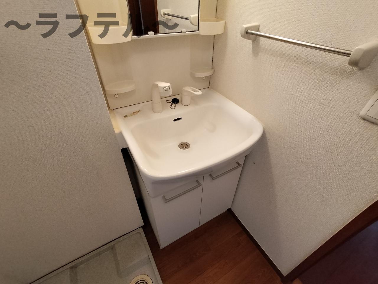 洗面設備　別部屋イメージ写真