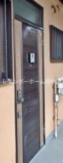 玄関　※別号室参考写真