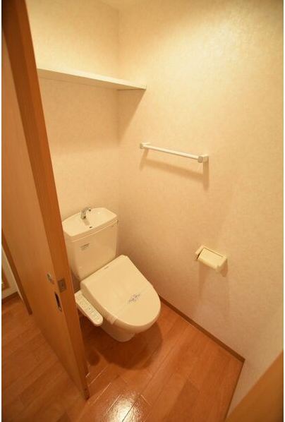 グランコート宮の森のトイレ写真