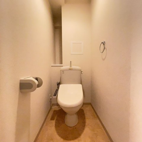 トイレ　同仕様タイプです