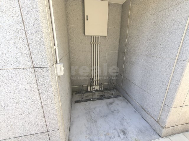 ＪＲ中央線 西荻窪駅 徒歩16分 6階建 築18年の外観写真