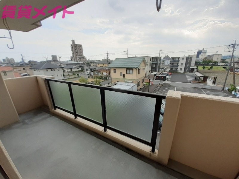 バルコニー　別部屋同型参照