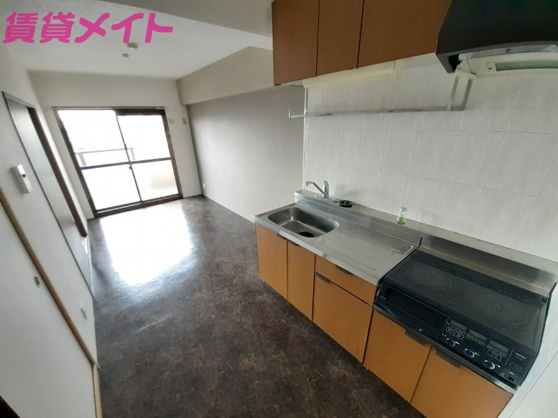 居室・リビング　別部屋同型参照