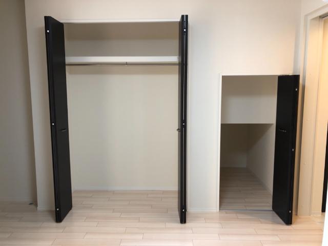 収納　クローゼット
