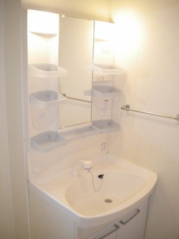 洗面設備　※別部屋参考写真※